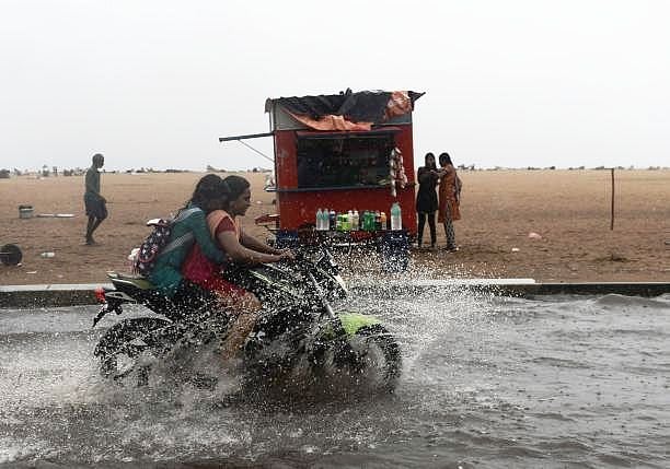 நாளையும், நாளை மறுதினமும் தமிழகத்தில் கனமழை பெய்யும் : வானிலை ஆய்வு மையம் தகவல்!