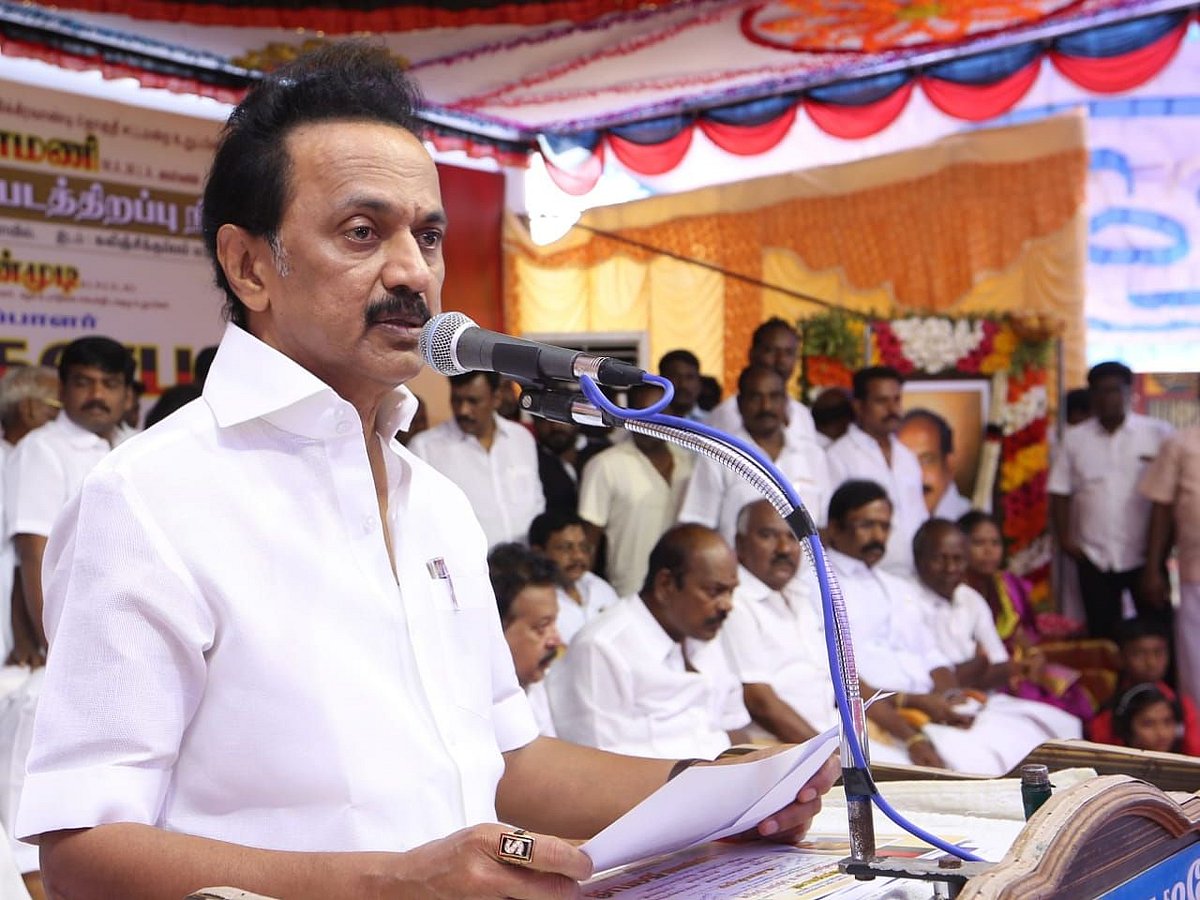 ”புலி பதுங்குவதே பாய்வதற்குத்தான்” சரியான நேரத்தில் பாய்வோம்:மு.க.ஸ்டாலின் அதிரடி பேச்சு!