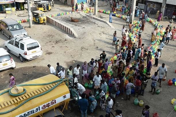 தண்ணீரை சேமிக்க அ.தி.மு.க அரசிடம் எந்தவொரு புதிய திட்டமும் இல்லை : துரைமுருகன் சாடல்!