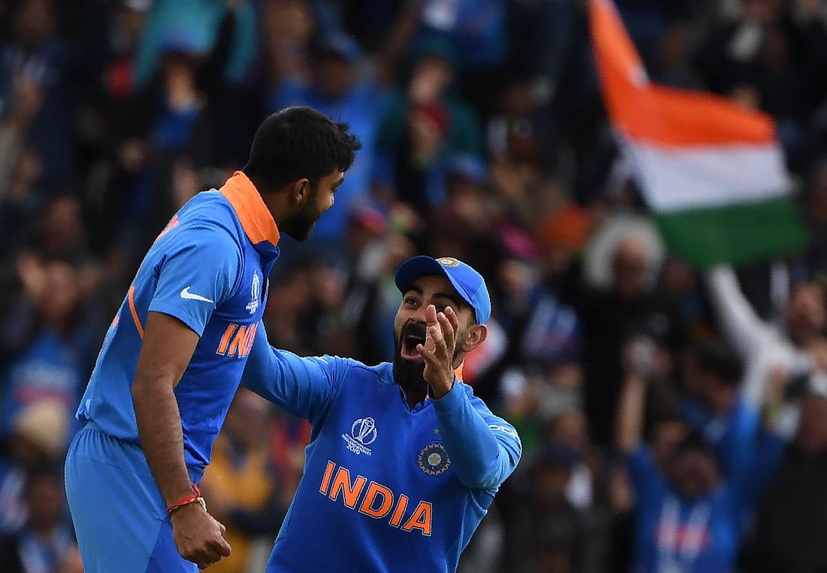 சச்சினை பின்னுக்கு தள்ளிய விராட்,ரோகித் : நேற்றைய போட்டியில் நிகழ்த்தப்பட்ட சாதனைகள் !