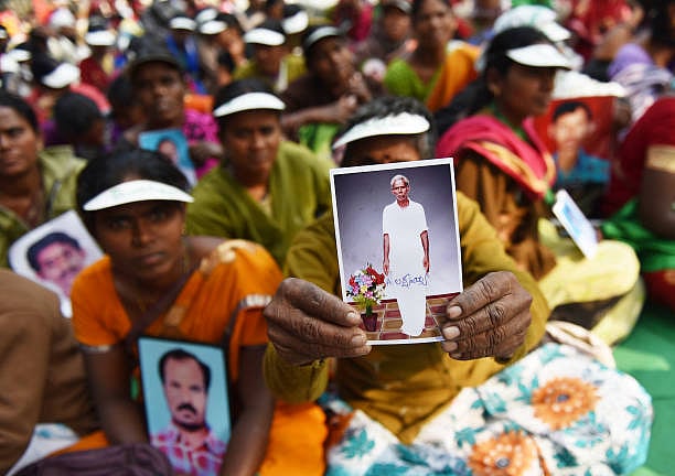 மகாராஷ்ட்ராவில் 4 மாதங்களில் 800 விவசாயிகள் தற்கொலை : பா.ஜ.க ஆட்சியில் தொடரும் அவலம் !