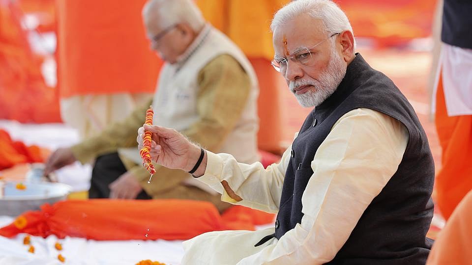 இந்தியை திணித்துக்கொண்டே மாநில மொழிகள் அவசியம் என கபட நாடகமாடும் பிரதமர் மோடி - CPIM தலைவர் கடும் சாடல்!