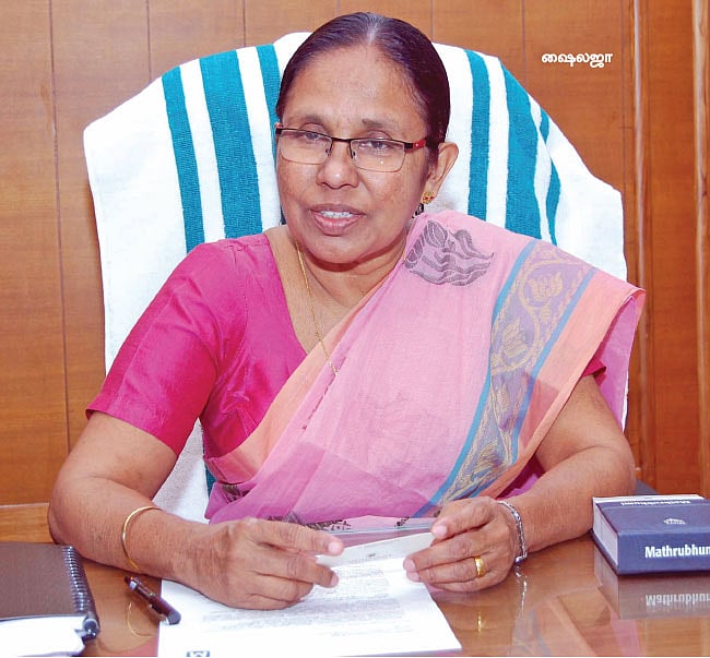 மருத்துவ சுகாதாரத்தில் கேரளா முதலிடம் - எப்படி சாதித்தார் பெண் அமைச்சர் சைலஜா டீச்சர்!