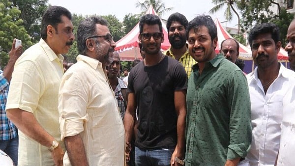 நடிகர் சங்கத் தேர்தல் : பாண்டவர் அணி சார்பில் களமிறங்கும் குஷ்பு!