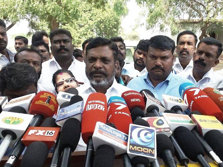 அ.தி.மு.க மோடியின் தலைமையின் கீழ் இயங்குகிறதா ? திருமாவளவன் கேள்வி 