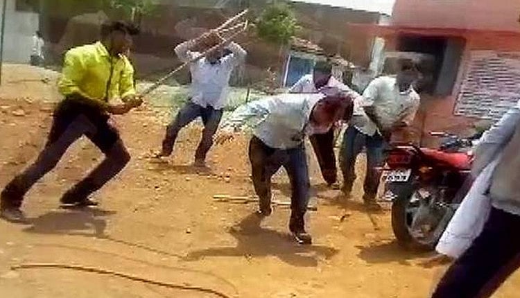 தொடர்ந்து தாக்கப்படும் அரசு அதிகாரிகள் - உத்தரபிரதேசத்தில் பா.ஜ.கவினர் அராஜகம்