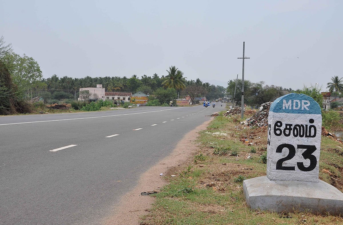 8 வழிச்சாலையை அமைக்க துடிக்கும் எடப்பாடி பழனிசாமி: விவசாயிகள் பகிரங்க குற்றச்சாட்டு!