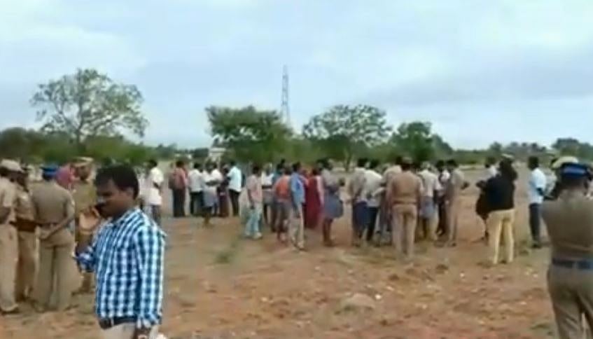 உயர் மின்கோபுரம் திட்டத்தை மீண்டும் கையிலெடுத்த பா.ஜ.க : போராட்டத்தில் இறங்கிய விவசாயிகள்!