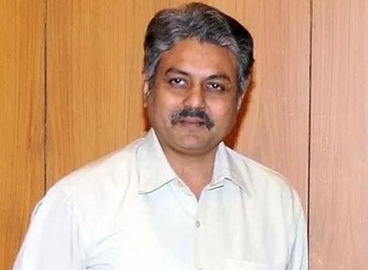 தலைமைச் செயலாளராக ஐ.ஏ.எஸ் ராஜகோபாலா? வேண்டாம் என பதறிய பெண் அதிகாரிகள்!