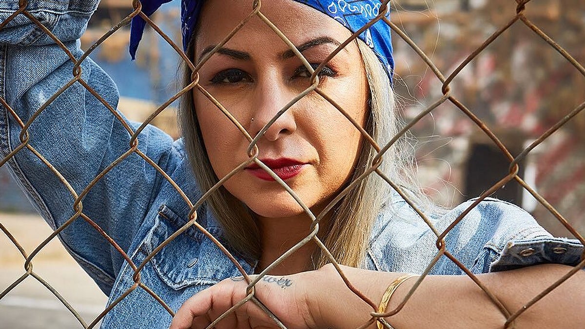 ஆர்.எஸ்.எஸ்ஸை விமர்சித்த ராப் பாடகி மீது தேசத்துரோக வழக்கு!