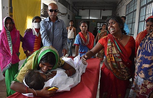 பீகாரை அச்சுறுத்தும் மூளைக் காய்ச்சல் : 128 குழந்தைகள் பரிதாப பலி!