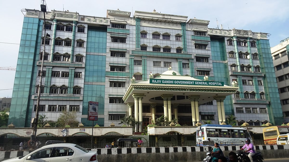 தண்ணீர் பற்றாக்குறையால் ராஜீவ்காந்தி அரசு மருத்துவமனை கழிவறைகள் மூடல் : நோயாளிகள் அவதி!