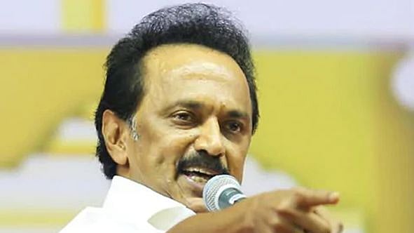குடிநீர் பிரச்னைக்கான ஆக்கபூர்வமான நடவடிக்கைகள் குறித்து விவாதிக்கவேண்டும் : மு.க.ஸ்டாலின்