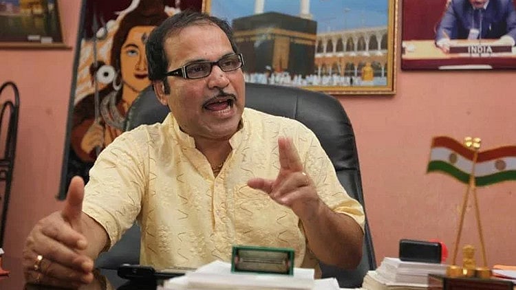 மக்களவை காங்கிரஸ் தலைவராக அதிர் ரஞ்சன் சௌத்ரி தேர்வு!