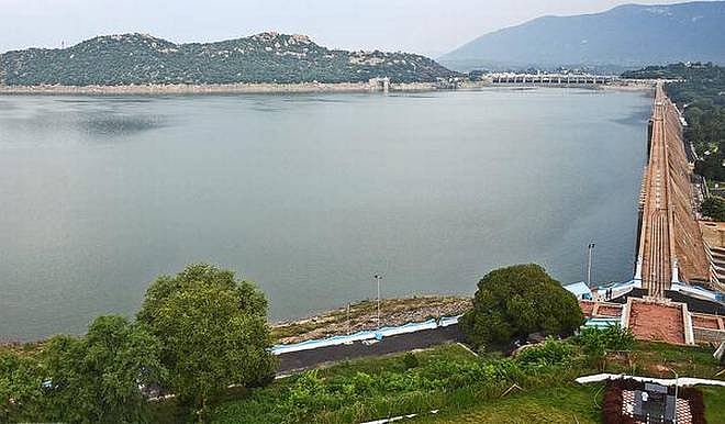 குறுவை சாகுபடிக்கு நீர் திறக்க வழிவகுக்காமல் டெல்டா விவசாயிகளை கைவிரித்த அ.தி.மு.க அரசு!