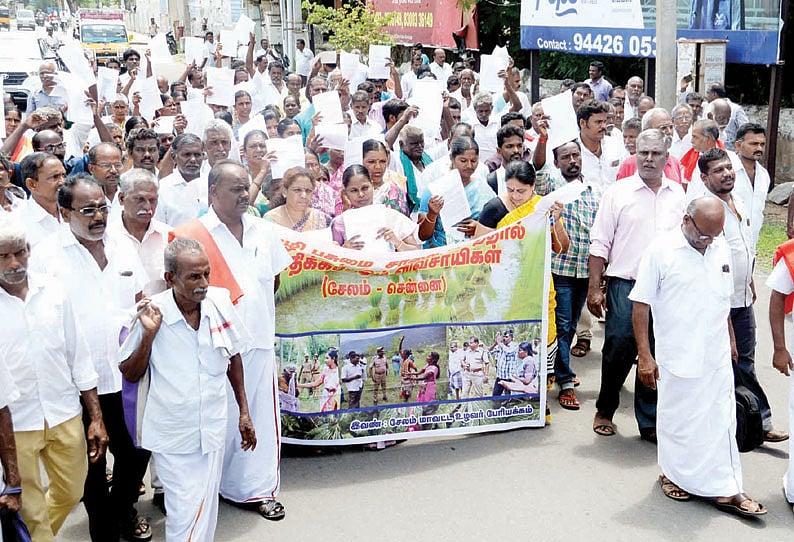 8 வழிச்சாலை: தீர்ப்பு வந்து 10 வாரங்களாகியும் நிலத்தை ஒப்படைக்காமல் இழுத்தடிக்கும் அரசு