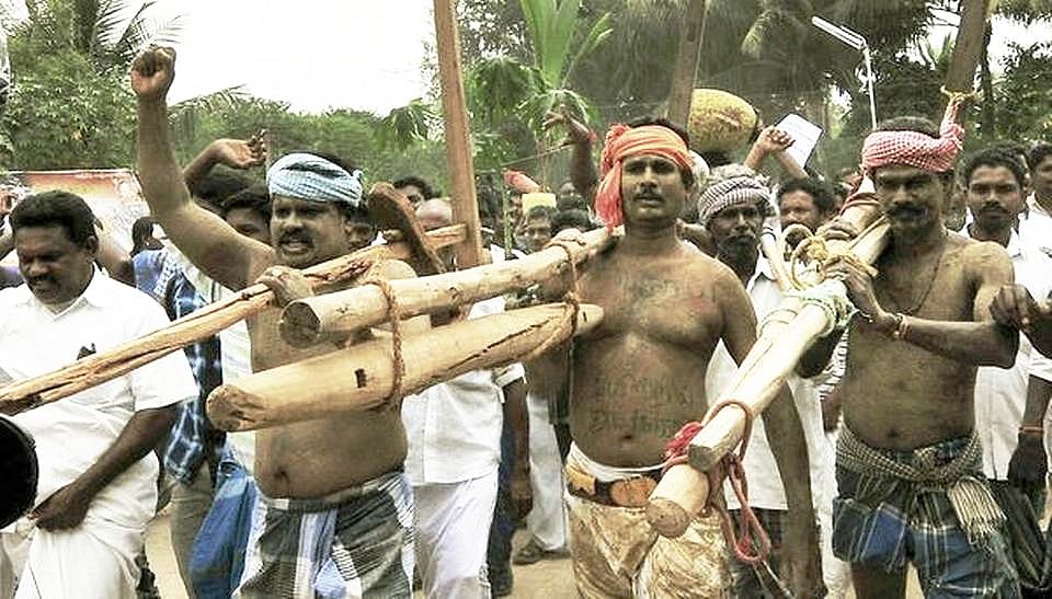 ஹைட்ரோ கார்பன் திட்டத்தை எதிர்த்துப் போராடிய 450 விவசாயிகள் மீது வழக்குப்பதிவு 