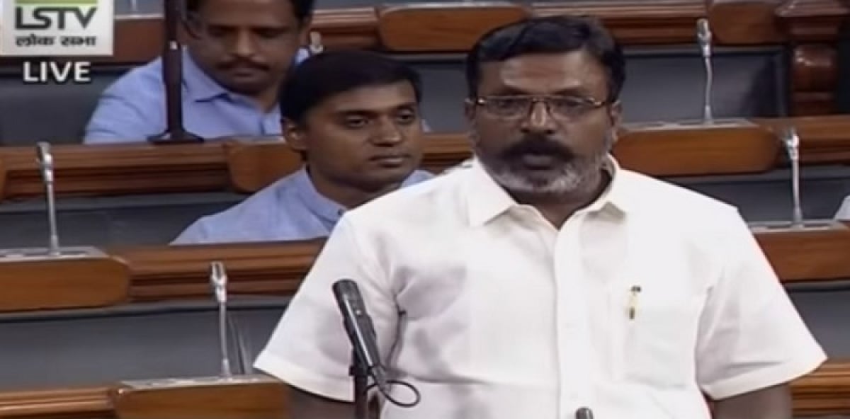 “தென்னக ரயில்வேயில் நடப்பது மாபெரும் அநீதி” : மக்களவையில் திருமாவளவன் பேச்சு!