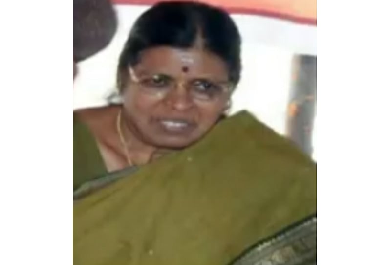 நெல்லையில் பயங்கரம்! -  முன்னாள் தி.மு.க. மேயர் உமா மகேஸ்வரி உள்பட 3 பேர் வெட்டிக் கொலை! 