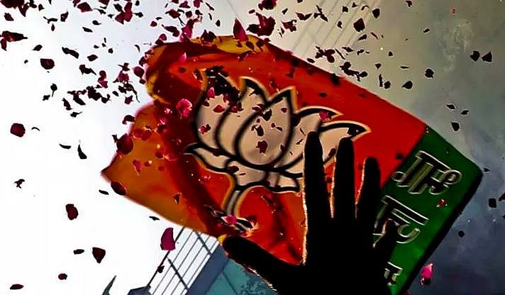 முழுக்க முழுக்க கார்ப்பரேட்களால் நடைபெறும் பா.ஜ.க ஆட்சி : ஆதாரப்பூர்வமாக நிரூபணம்!