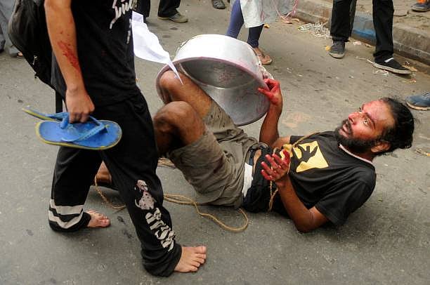 ‘ஜெய் ஸ்ரீராம்’ சொல்லச் சொல்லி தாக்குதல்: இந்துத்வா கும்பலிடம் இளைஞரை காப்பாற்றிய இந்து தம்பதியர்!