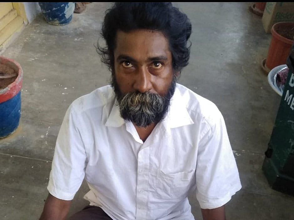 முகிலனைக் கடத்தி சித்ரவதை செய்தது போலிஸா? இல்லை இது ஒரு நாடகமா ? : விடையில்லா கேள்விகள்