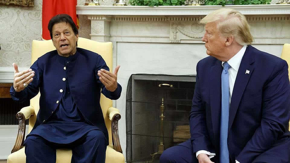 ஒசாமா பின்லேடன் குறித்து பாக். பிரதமர் சர்ச்சை பேச்சு : 19 வருடங்களுக்குப் பிறகு வெளிவந்த உண்மை!