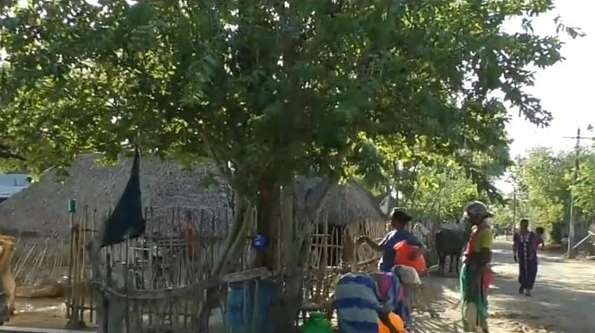 ஹைட்ரோ கார்பன் திட்டம் : தமிழகம் முழுவதும் வலுக்கும் போராட்டம் - முடக்க நினைக்கும் அ.தி.மு.க பா.ஜ.க 