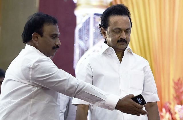 NIA சட்ட மசோதாவை தி.மு.க ஆதரித்தது ஏன்? சமூக வலைத்தளங்களில் வதந்தி பரப்புவோருக்கு ஆ.ராசா விளக்கம் ! 