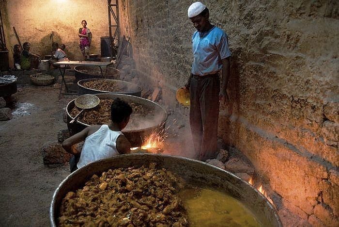 ‘ஜெயில் பிரியாணி ஆர்டர் பண்ணிட்டேன்.. நீங்க? ’ : வேறமாதிரி யோசித்து ஹிட் அடித்த கேரள சிறைத்துறை !