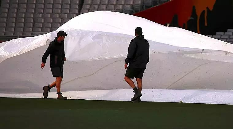 உலகக்கோப்பை அரையிறுதியில் இந்தியாவுக்கு காத்திருக்கும் சவால் ? பைனல் போக இத்தனை சிக்கலா ?