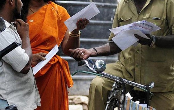 “எங்க தமிழ் வேணாமா.. அப்போ உங்க சகவாசமே வேணாம்” - கோபத்தில் அஞ்சலக சேமிப்பு கணக்கை மூட சொன்ன வழக்கறிஞர்