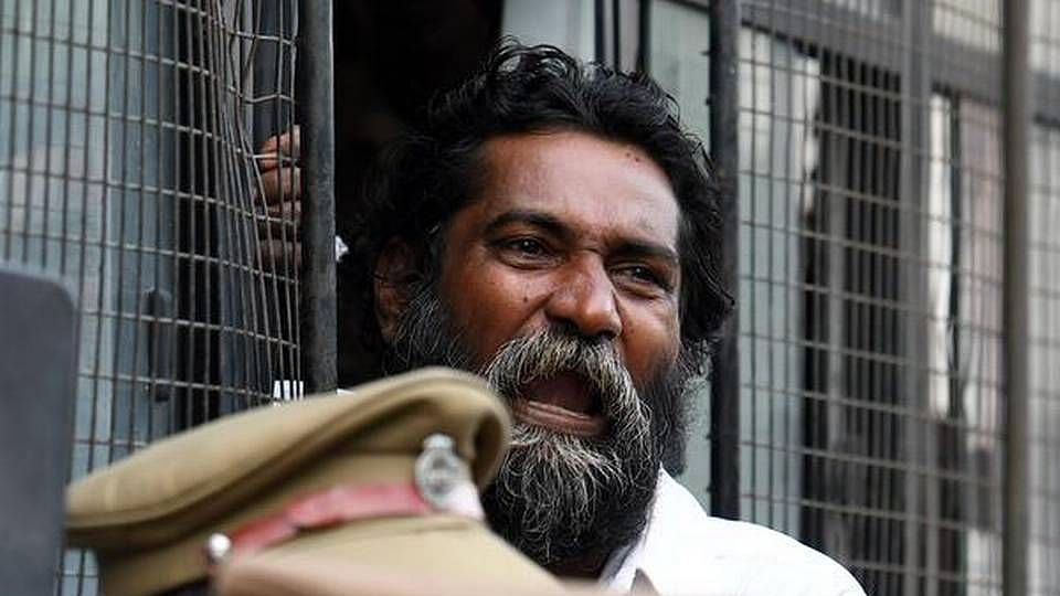 “சிறையில் வைத்து என்னை தீர்த்துக்கட்ட முயற்சிக்கின்றனர்” : முகிலன் பரபரப்பு புகார்!