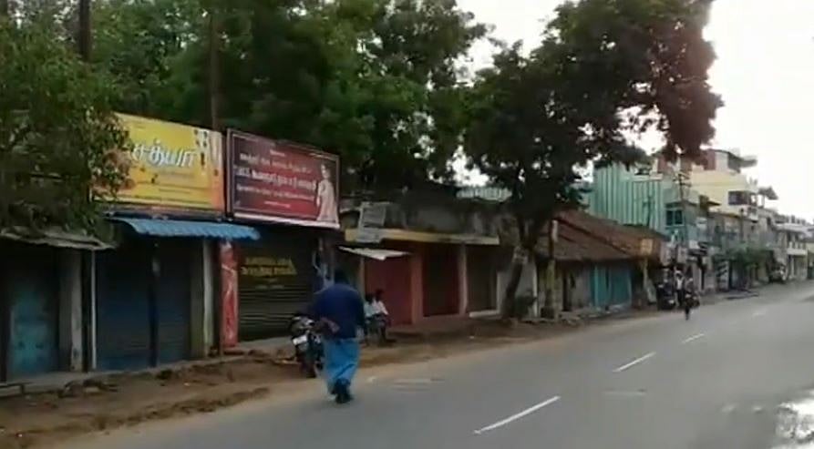 “எங்களையும் தனி மாவட்டமா பிரிச்சு விடுங்க” : மயிலாடுதுறை மக்கள் போராட்டம்!