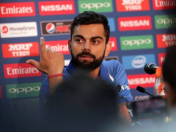 “தோனிக்கு கொடுக்கப்பட்ட வேலை இதுதான்” : தோல்விக்குப் பிறகு விராட் கோலி பேட்டி!