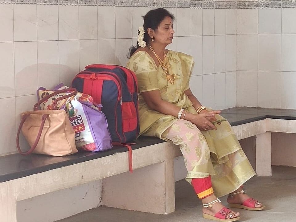 என்னையா தப்பு சொல்றீங்க.. எனக்கு சாமீ வந்திருச்சு : கோர்ட்டில் நாடகமாடிய நிர்மலா தேவி 