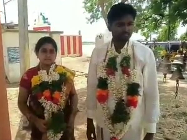 திருமணம் முடிந்த மறுநாளே போராட்டக் களம் புகுந்த நந்தினி : மதுக்கடைகளை மூடுவதே லட்சியம் !