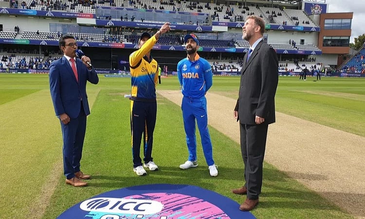 இந்தியா - இலங்கை போட்டி : முன்னாள் வீரர் ஜெயசூரியாவுக்கு மைதானத்தில் நேர்ந்த அவமானம் 