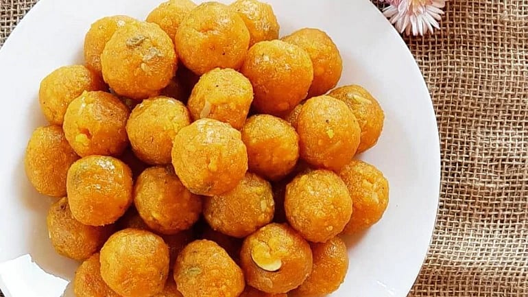 தினமும் சாப்பிடுவதற்கு லட்டு மட்டும்தான் : தயவு செய்து எனக்கு விவாகரத்து கொடுங்கள் என குமுறிய கணவன் !