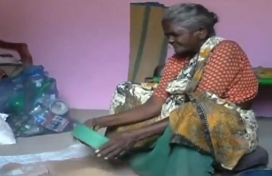 40 ஆண்டுகளாக மண்ணை சாப்பிட்டு உயிர் வாழும் மூதாட்டி: தூத்துக்குடியில் விநோதம்!