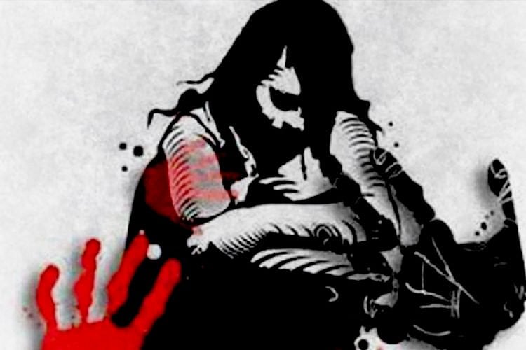 குளிப்பதை வீடியோ எடுத்து மிரட்டி பாலியல் வன்கொடுமை - மேற்கு வங்க இளைஞர்கள் போக்சோவில்  சிறையில் அடைப்பு!
