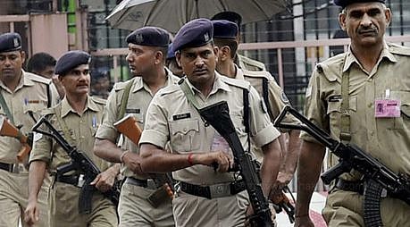 தமிழகத்திற்குள் 6 பயங்கரவாதிகள் ஊடுருவல்:  சந்தேகிக்கப்படும் நபர்களின் புகைப்படம் வெளியிடப்பட்டதா?