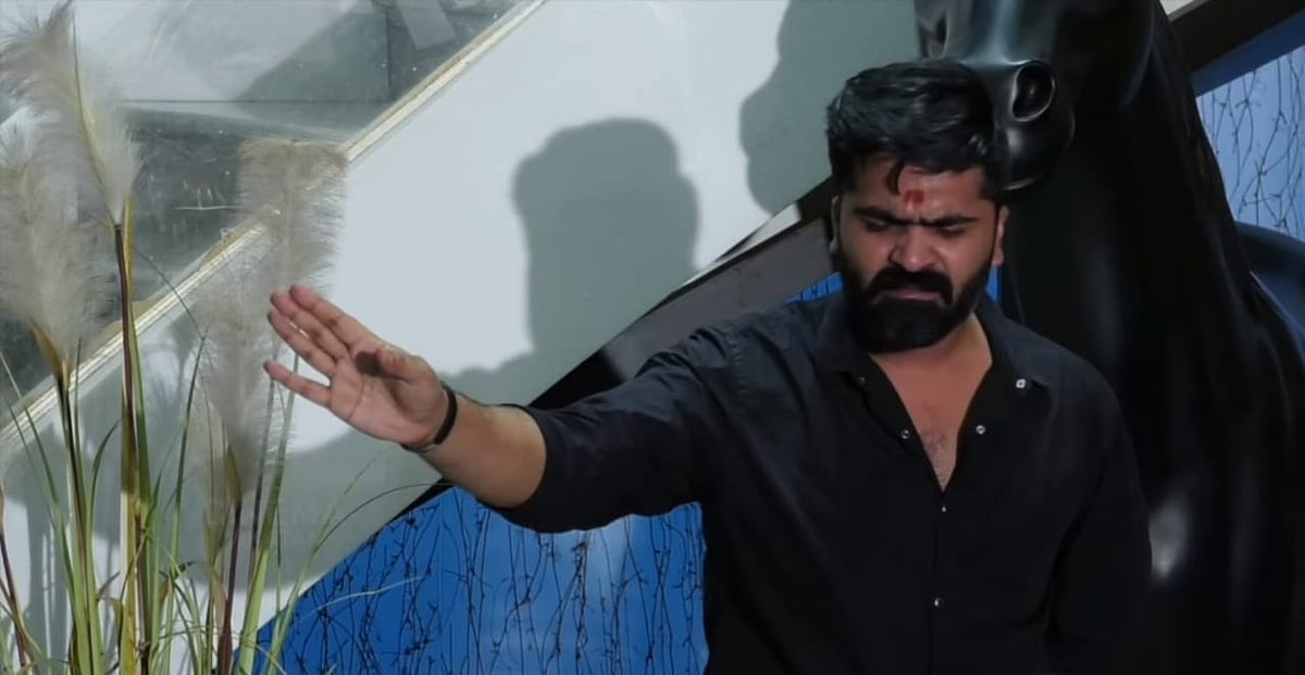 சிம்புவுடன் நட்பு தொடரும் ஆனால், அவரை வைத்து படம் தயாரிக்க முடியாது : ’மாநாடு’ தயாரிப்பாளர் கவலை