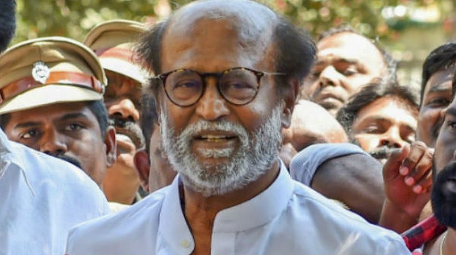 காஷ்மீர் விவகாரத்தில் மோடி, அமித்ஷாவின் ராஜதந்திரம் பற்றி தெரியாமல் யாரும் பேசக்கூடாது - ரஜினி பேச்சு !
 