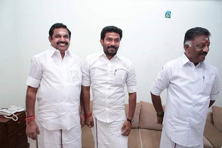 வேலூர் தேர்தல் : எடப்பாடியின் தோல்வியை ரசித்து மகிழ்ந்த ஓ.பி.எஸ் - குமுறும் தொண்டர்கள்.. காரணம் என்ன?