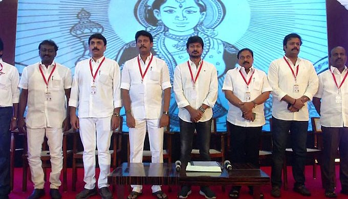 ‘குடும்ப அரசியல்’ என்பார்கள். ஆம், இதுதான் என் குடும்பம் : உதயநிதி ஸ்டாலின் நெகிழ்ச்சி!