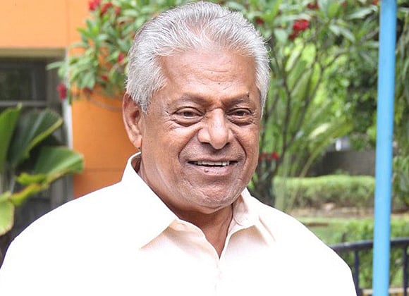 “துணை நடிகர்களில் ஒரு சூப்பர் ஸ்டார்” : டெல்லி கணேஷ் பிறந்ததின சிறப்புப் பகிர்வு!