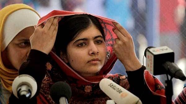 “பெண்கள், குழந்தைகள்  பாதுகாப்பு பற்றி கவலைப்படுகிறேன்” காஷ்மீர் நிலவரம் குறித்து மலாலா உருக்கமான பதிவு!