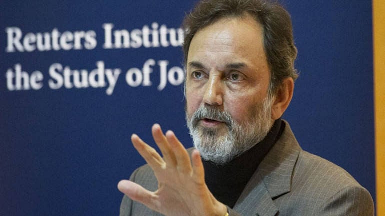 என்.டி.டி.வி நிறுவனர்கள் வெளிநாடு செல்லத் தடை : ஊடகச் சுதந்திரத்திற்கு எதிரான பழிவாங்கும் நடவடிக்கை!