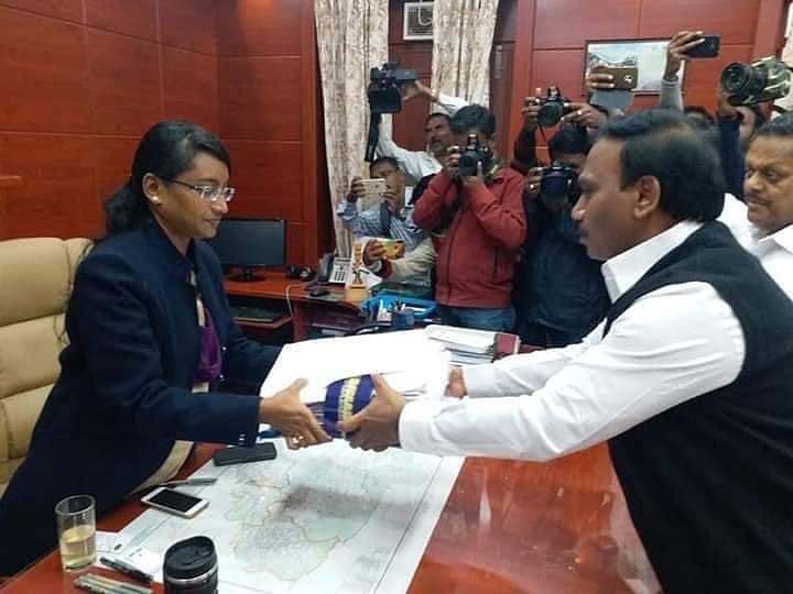 நீலகிரி மக்களைப் பற்றி கவலைப்படாமல் கோமாளித்தனமான அறிவிப்புகளை வெளியிடுகிறார் எடப்பாடி - ஆ.ராசா !